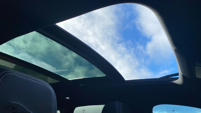 Jaguar F-Pace 2.0 D200 R-Dynamic Black 5dr Auto AWD Diesel Estate